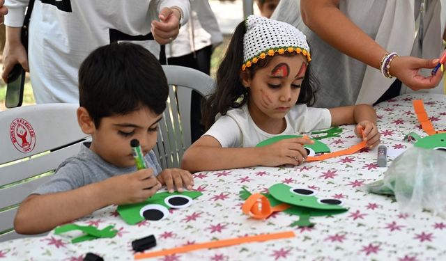Miniklerin eserleri Büyükpark'ta sergilendi