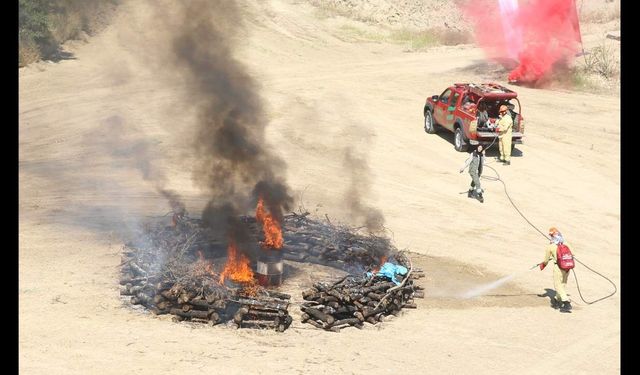 Orman yangınlarına karşı helikopter destekli tatbikat