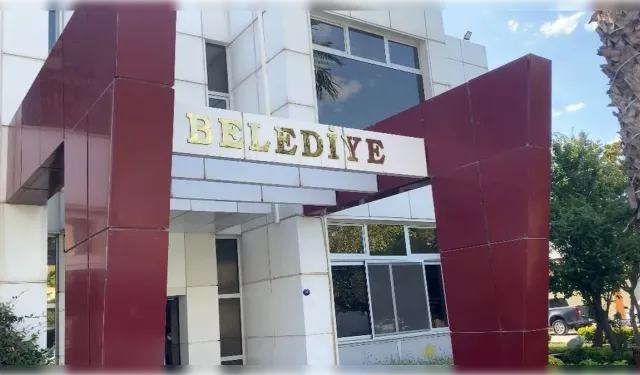Seferihisar Belediyesi'nde gözaltı sayısı 7'ye yükseldi