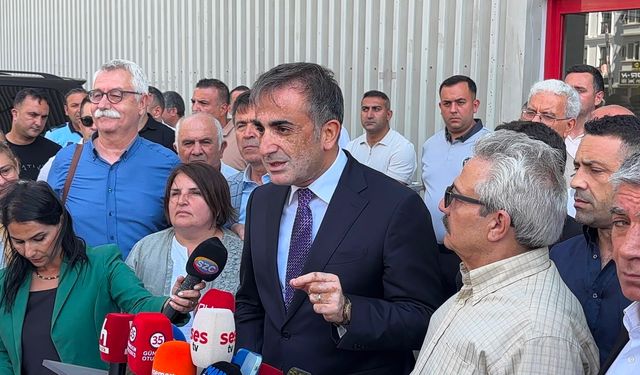Başkan Cemil Tugay'ın istifa iddialarına cevap: CHP köklerinden yeniden doğacak
