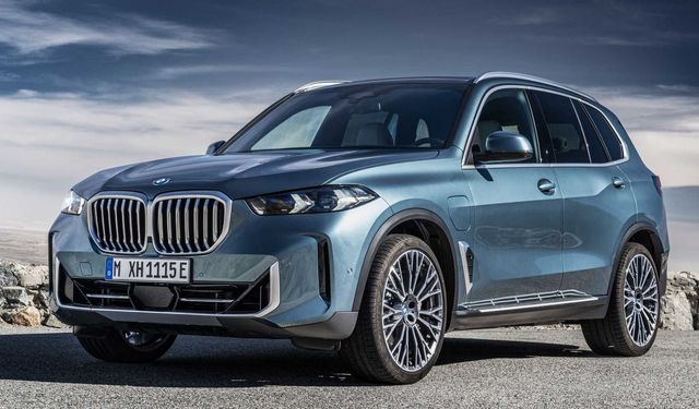 BMW'nin yeni X5'i geliyor: Tasarım, teknoloji ve motor seçenekleri belli oldu