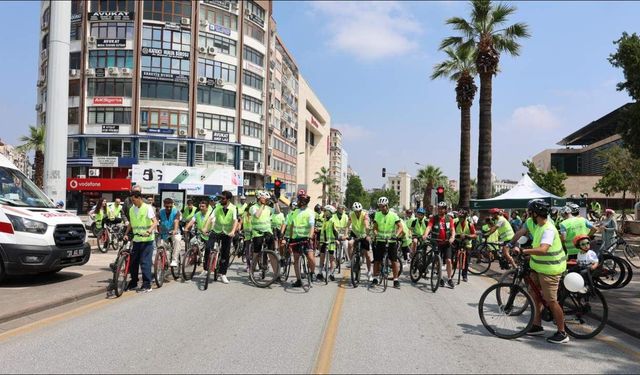 Yeşilay Bisiklet Turu'nda sağlıklı yaşam için pedal çevirdiler