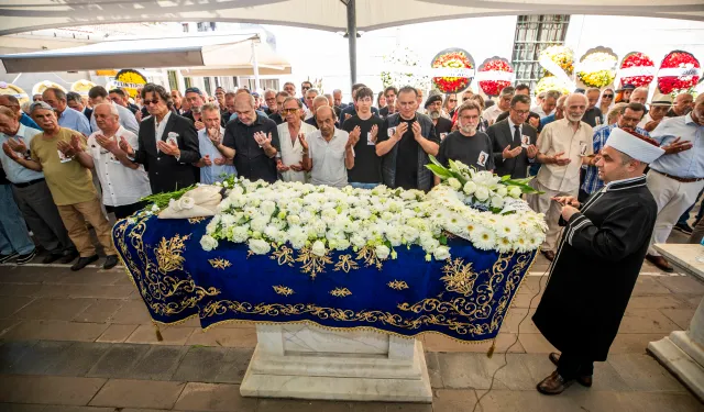 İzmirli modacı Zühal Yorgancıoğlu son yolculuğuna uğurlandı