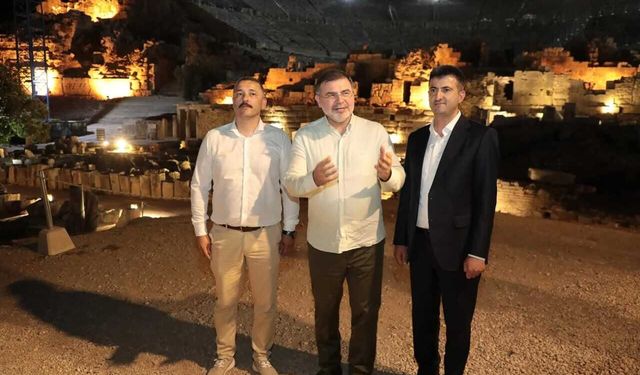AK Partili Saygılı: 'Gece Müzeciliği' Efes'e ilgiyi artırdı