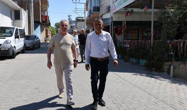 Başkan Tetik: Yenilenmeyen bir metrekare yol dahi kalmayacak