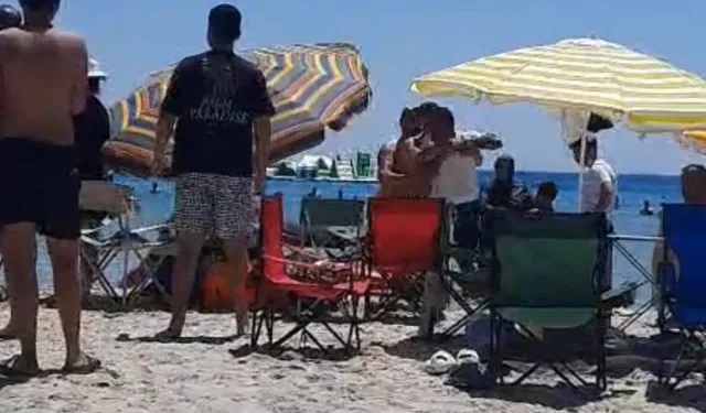 Çeşme'de plajda gergin anlar: Şemsiye tartışması büyüdü
