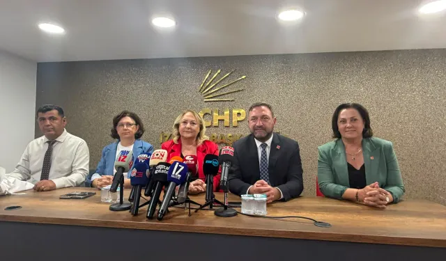 CHP Kadın Kolları Genel Başkanı Gülsever’den İzmir’de birlik mesajı