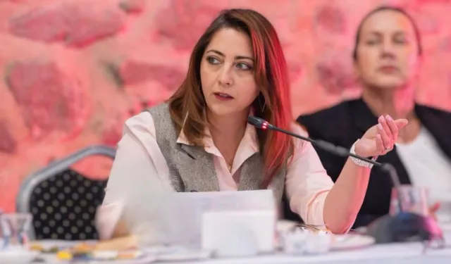 CHP'de bir istifa daha: Kuralı, ayrılık kararını açıkladı