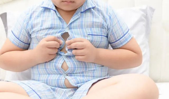 Çocukluk çağı obezitesi kronik hastalıklara davetiye çıkarabilir