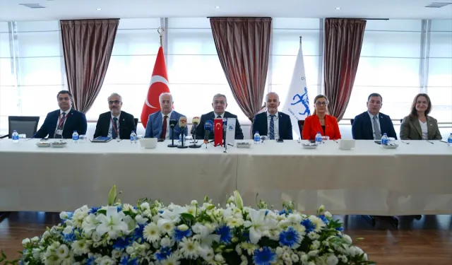 DEÜ’de İngilizce Tıp ve Havacılık-Uzay Mühendisliği eğitimi başlıyor