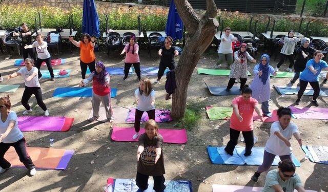Gün batımında yoga keyfi Efeler'de yaşanacak