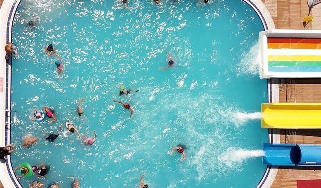 Havuz ve denizde enfeksiyon alarmı: Çocuklar için kritik uyarılar