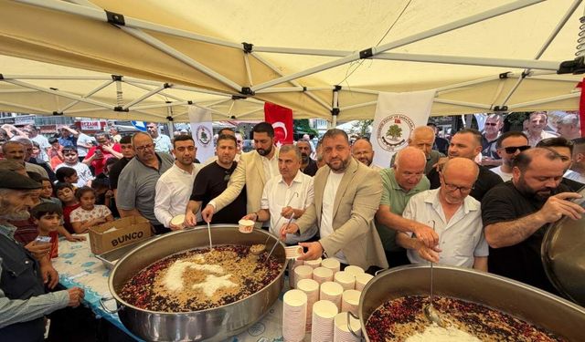 İzmir'de Çulhaoğlu'ndan anlamlı aşure buluşması