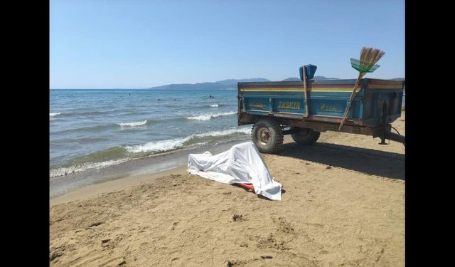 İzmir'de sahile vuran erkek cesedi bulundu