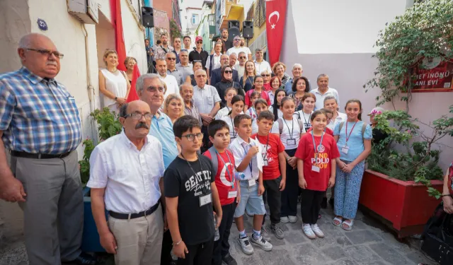 Lozan'ın 103. yılı Konak'ta törenle kutlandı