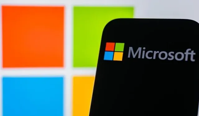 Microsoft yapay zekaya 2,5 milyar dolarlık yatırım yapacak