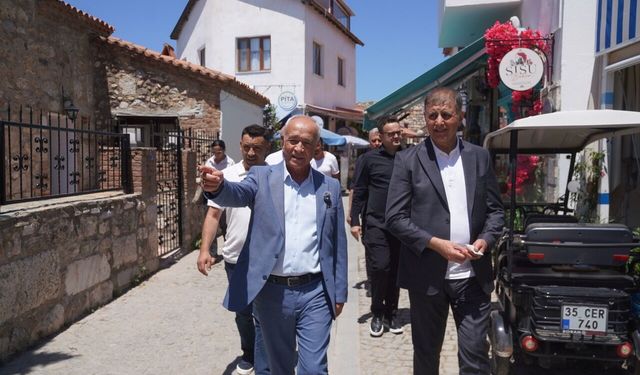 Tugay: Seferihisar’a değer katacak her adımın yanında olacağız