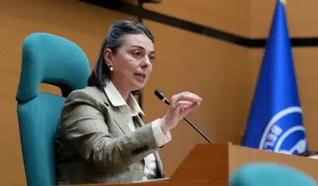 Üsküdar Belediyesi soruşturmasında Başkan Sinem Dedetaş tutuklandı