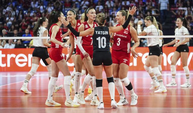 A Milli Kadın Voleybol Takımı, Macaristan'ı 3-0 mağlup etti