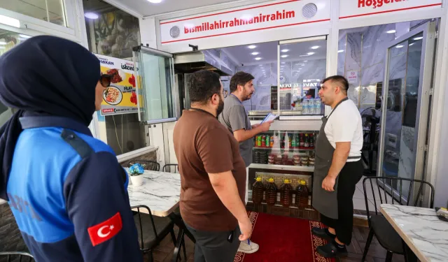 Buca’da bacalı işletmeler denetleniyor