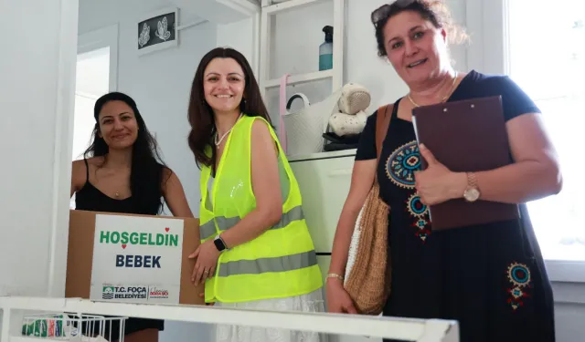 Foça Belediyesi’nden ailelere “Hoş Geldin Bebek Paketi”