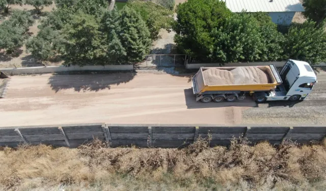 Foça’nın ulaşım altyapısı Büyükşehir iş birliğiyle güçleniyor