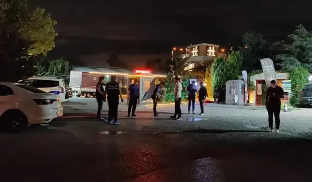 Kafeye silahlı saldırı: 2 kişi hayatını kaybetti