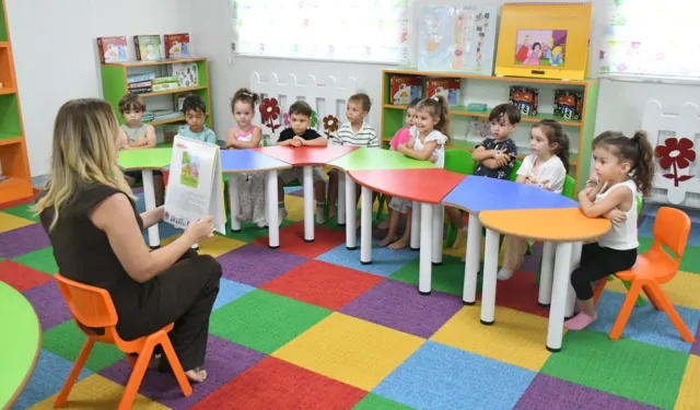 Kuşadası Belediyesi’nden çocukların gelişimine renkli destek