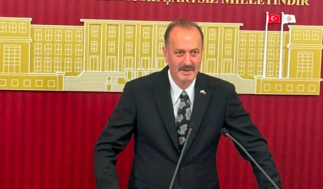MHP’li Osmanağaoğlu: Sevr’i yırtıp atan irade de bizimdi, terörü tarihe gömecek irade de bizimdir