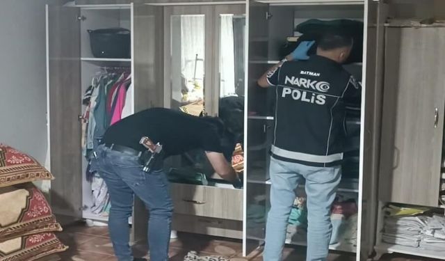 Narkotik ekiplerinden peş peşe operasyonlar: 5 tutuklama