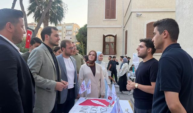 Gençlerden yoğun ilgi: İzmir Kültür Sanat Fabrika'sında ‘tercih bululşmaları’ gerçekleştirildi