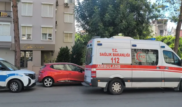 Yaşlı anne ve kızı aynı evde ölü bulundu