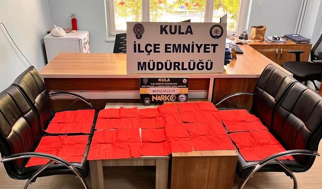 Araçtan 65 bin içimlik bonzai çıktı: 1 şüpheli tutuklandı