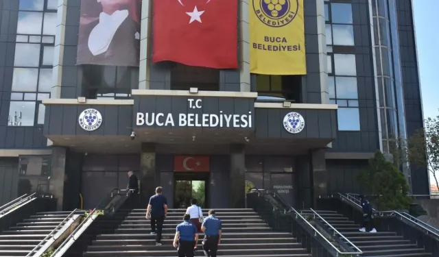 Buca Belediyesi’nde haciz işlemi: Ekipler binada!