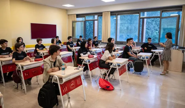 Çevre, Şehircilik ve İklim Değişikliği Bakanlığı, eylül ayının temasını “Okullarda Sıfır Atık” olarak belirledi