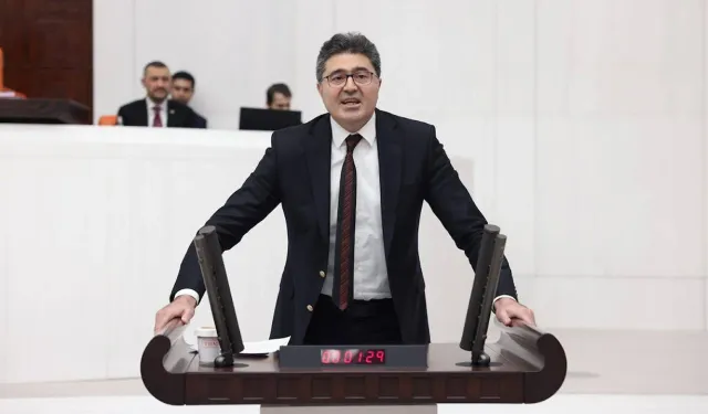 YENİ Parti İzmir’de seçimler öncesi Ensar Aytekin ilçe başkanlarıyla buluşacak