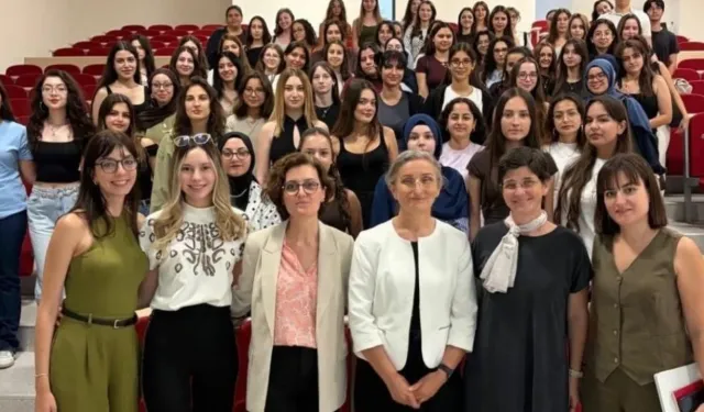 EÜ Sağlık Bilimleri Fakültesinde oryantasyon heyecanı