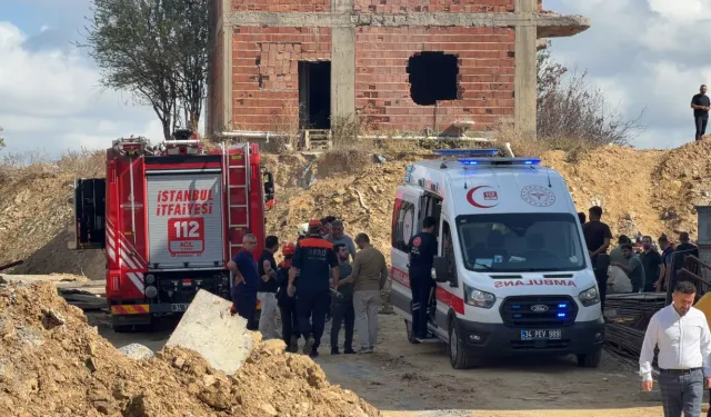İnşaat alanında toprak kaydı: Ekipler 1 işçiye ulaşmaya çalışıyor