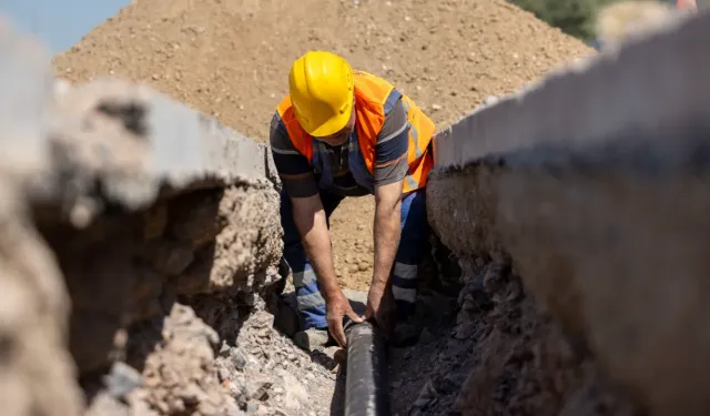 İzmir’in kuzeyinde su altyapısına 147 milyon liralık yatırım: Çalışmalar yüzde 52’ye ulaştı