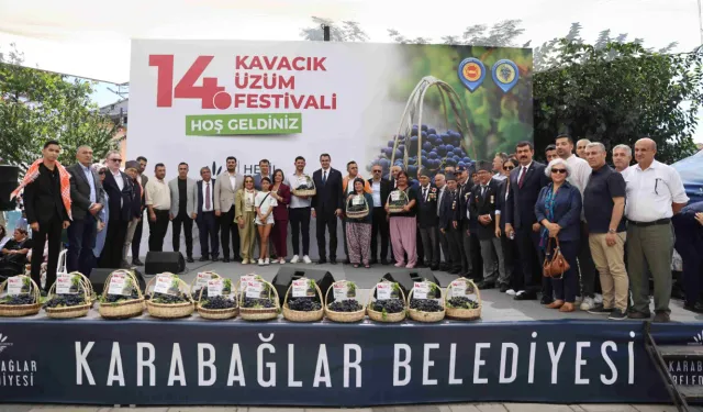 Kavacık Üzüm Festivali üreticinin emeğiyle başladı