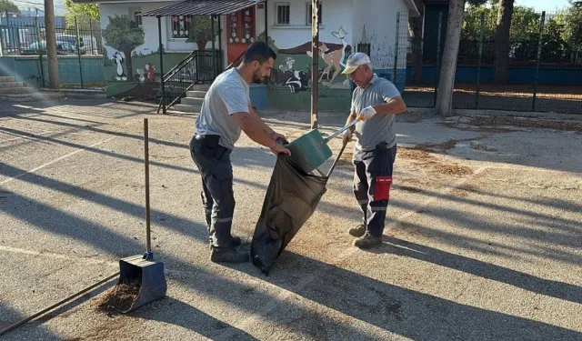 Menderes’te okullarda yeni dönem hazırlığı başladı