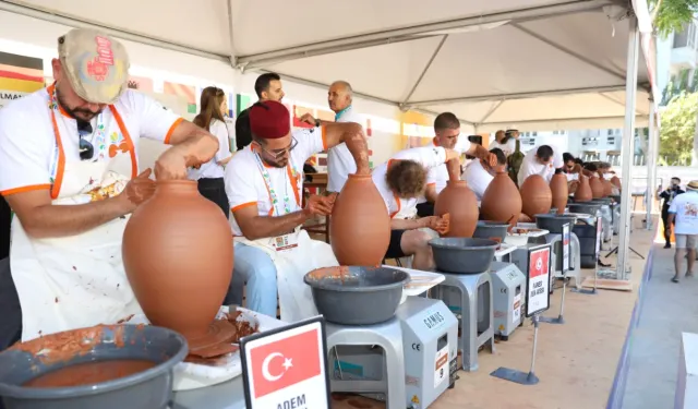 Menemen Çömlek Festivali'nde ustalar yarıştı