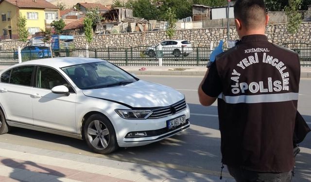 Acı olay: Otomobilin çarptığı 78 yaşındaki adam hayatını kaybetti