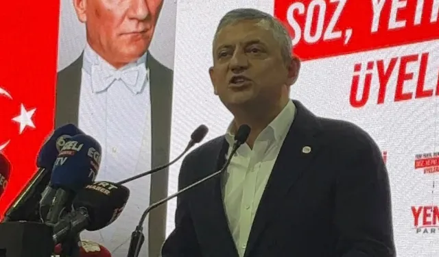 Özgür Özel İzmir'de: Gaziemir’de ilçe başkanlığı seçimleri başladı
