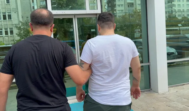 Tanımadığı kadına sokak ortasında bıçaklı saldırı