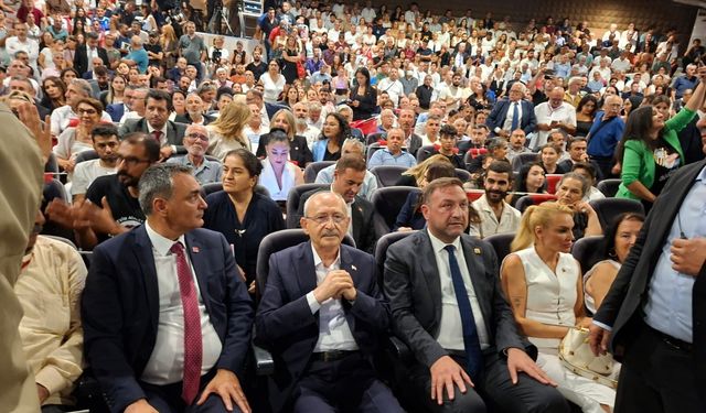 Kemal Kılıçdaroğlu İzmir’deki programının ilk gününü tamamladı