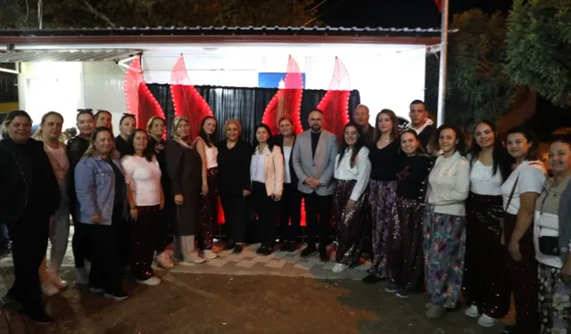 Asuman Şen, Şalvar Gecesi’nde kadınlarla buluştu
