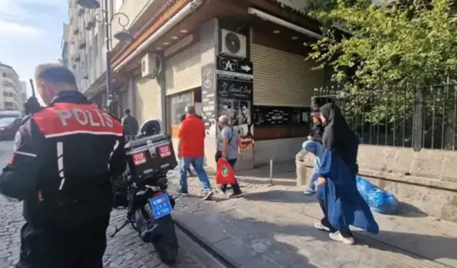 Cadde ortasında silahlı saldırı: 2 yaralı