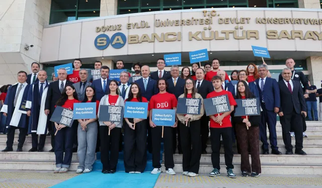 Dokuz Eylül'de yeni akademik yıl coşkuyla başladı