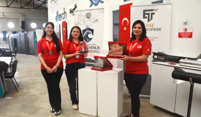 Ege Üniversitesi'nden çifte başarı: Aşı projesi TEKNOFEST'te ödül aldı